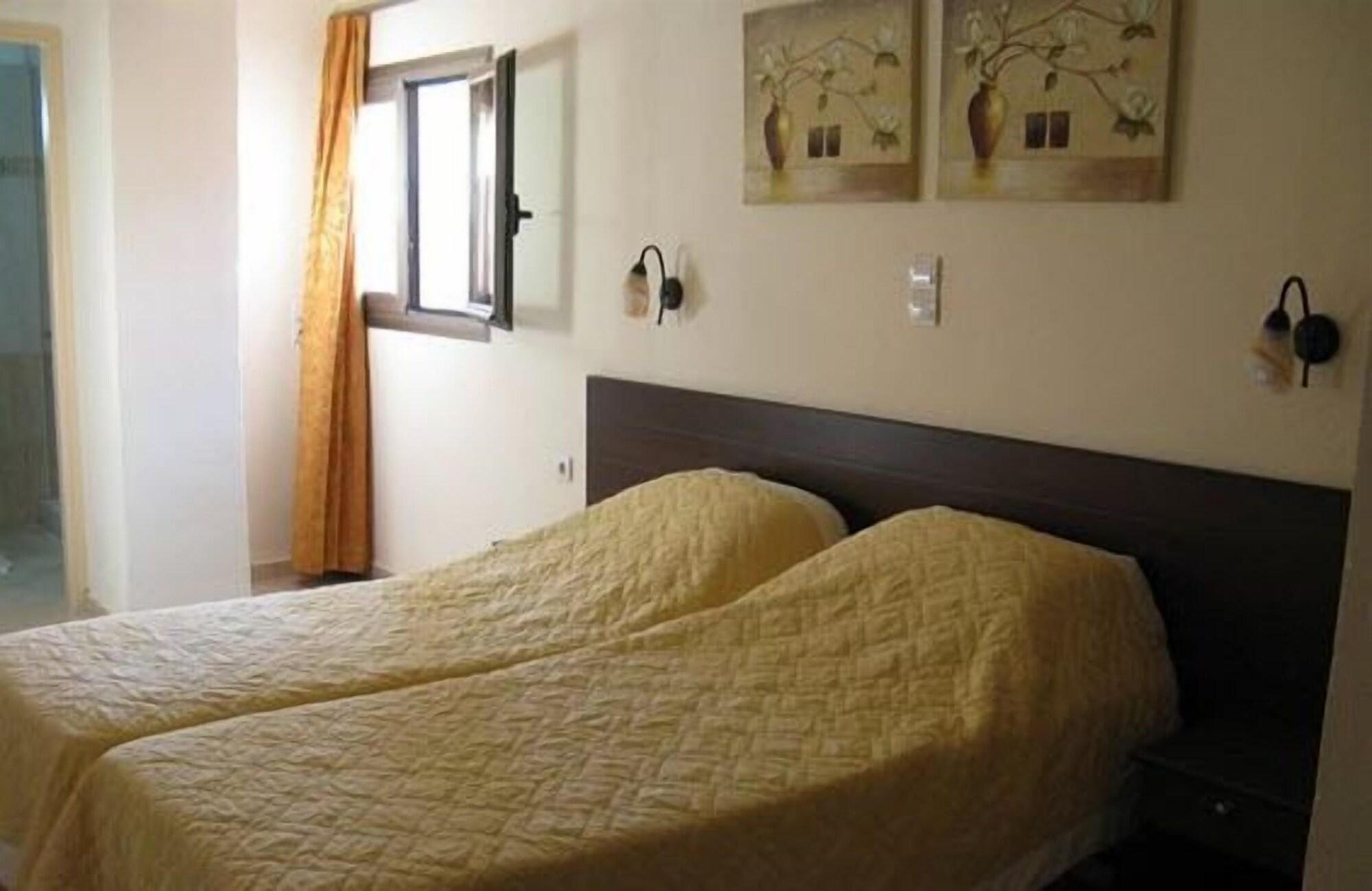 Blue Sky Aparthotel Rethymno